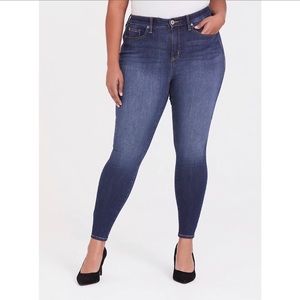 Torrid Sky High Skinny Jeans - Plus Size 24